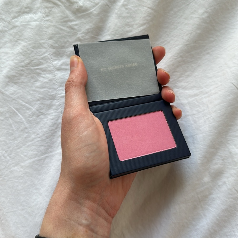 BeautyCounter satin powder blush in guava